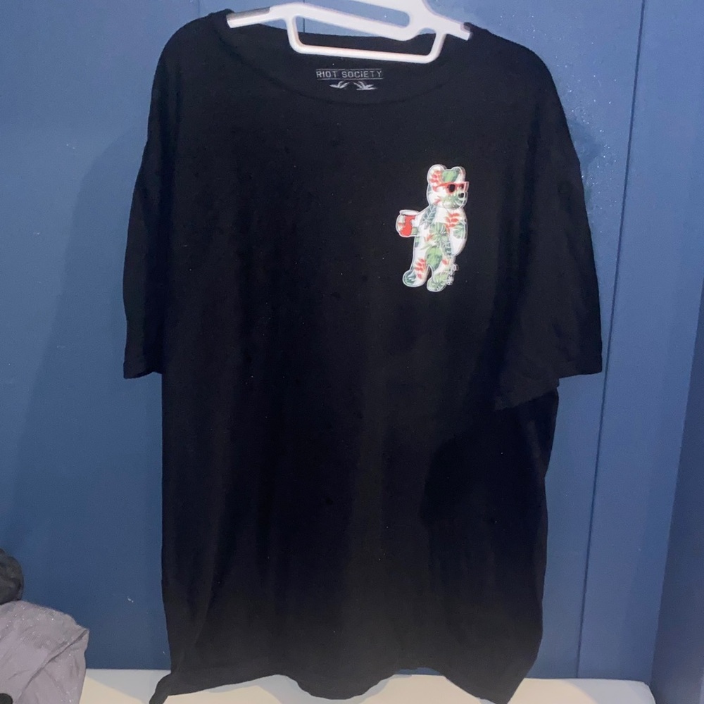 Riot Society Black Mens Tee with Bear and Palm Graphics